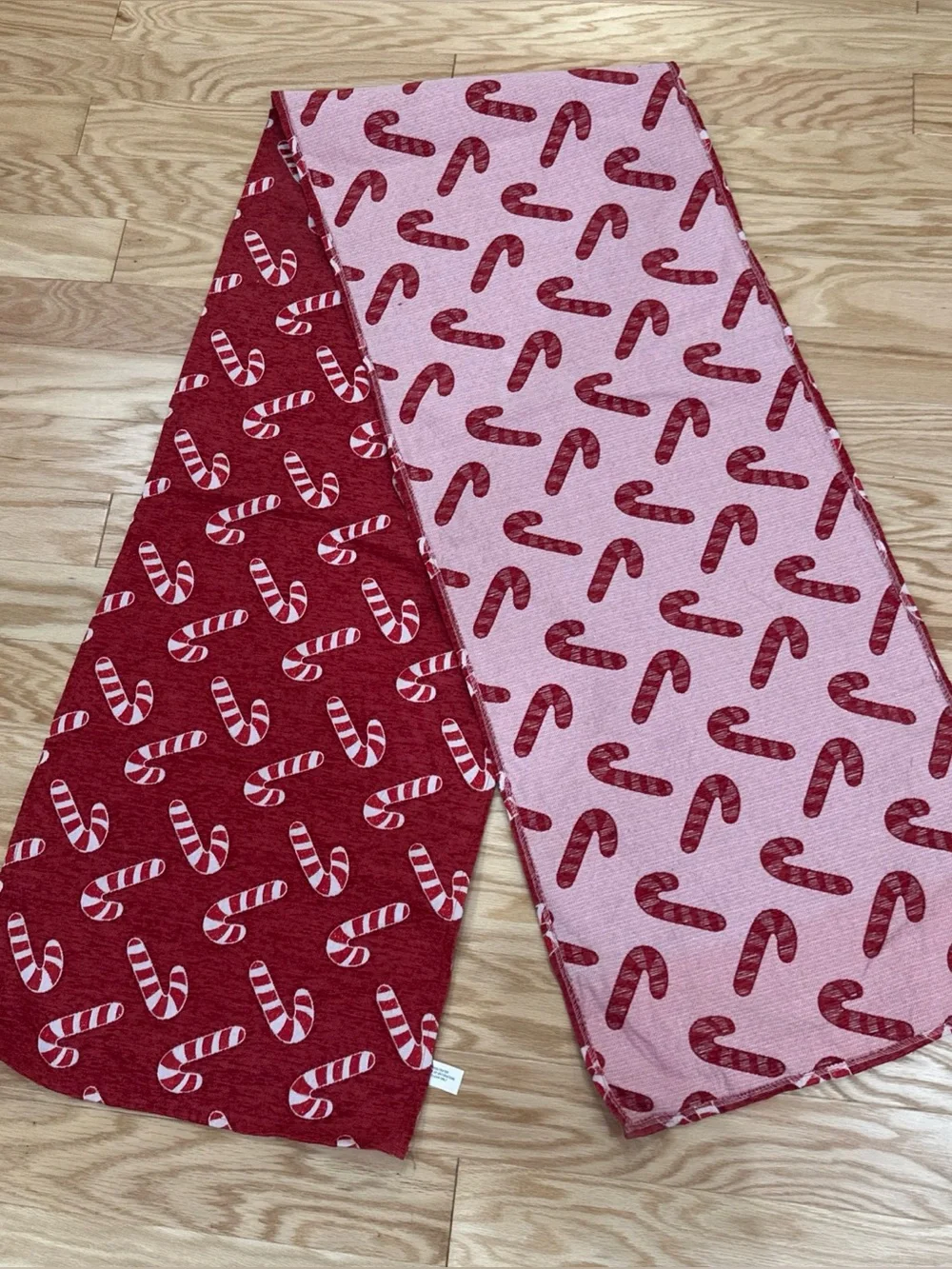 Holiday Candy Cane Table Runner - Red